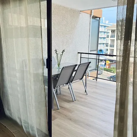 Apartamento En Salou A 20m Playa! Reformado Nuevo Cambrils
